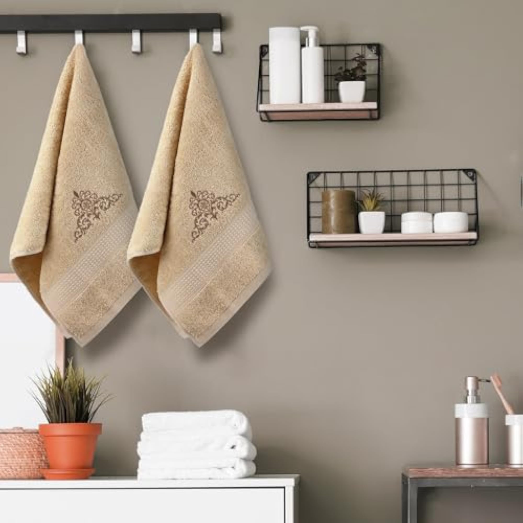 2 Pcs Damascus Hand Towels, Brown
